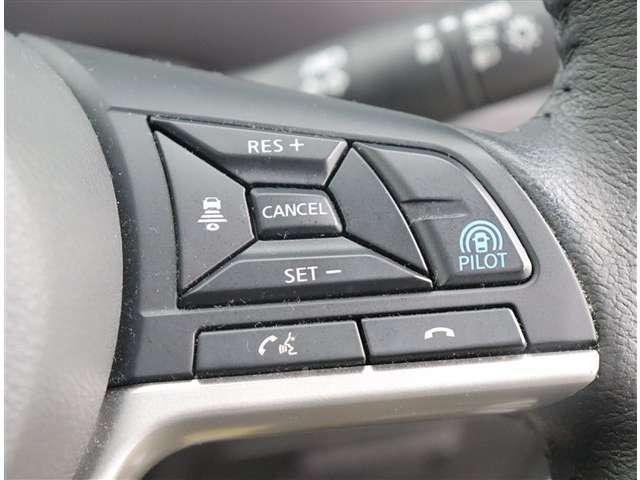 日産 セレナ １．２ Ｅ－ＰＯＷＥＲ ハイウェイスター Ｖ R4年 () 99