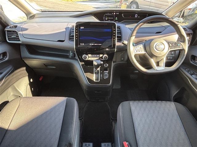 日産 セレナ ２．０ ハイウェイスター Ｖ R3年 (東海) 99
