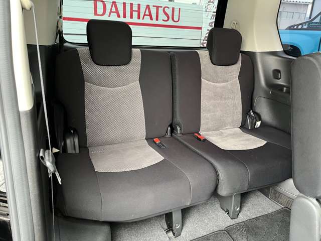 日産 セレナ ２．０ ライダー ブラックライン Ｓ－ＨＹＢＲＩＤ H25年 (近畿) 99