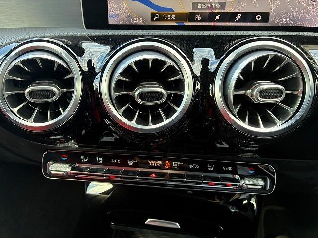 メルセデスベンツ ＣＬＡクラス ＣＬＡ２００Ｄ ＡＭＧライン ディーゼルターボ R2年 () 99