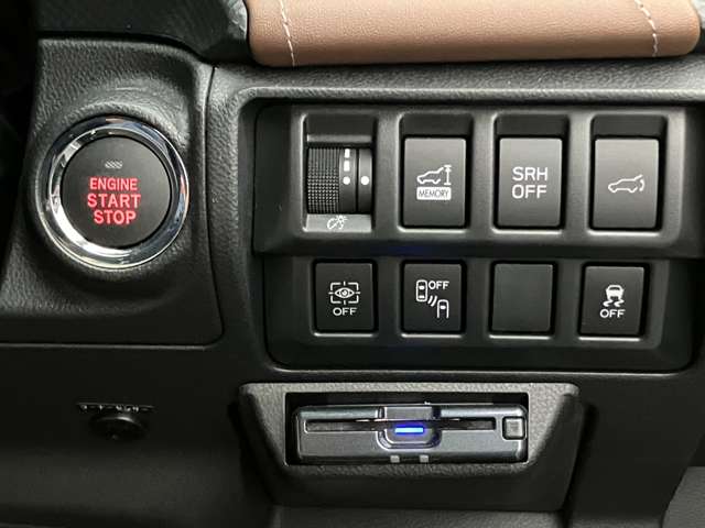 スバル フォレスター　ハイブリッド ２．０ アドバンス ４ＷＤ R2年 (関東) 99