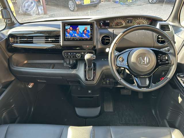 ホンダ Ｎ　ＢＯＸ カスタム ６６０ Ｌ ターボ R3年 (関東) 99