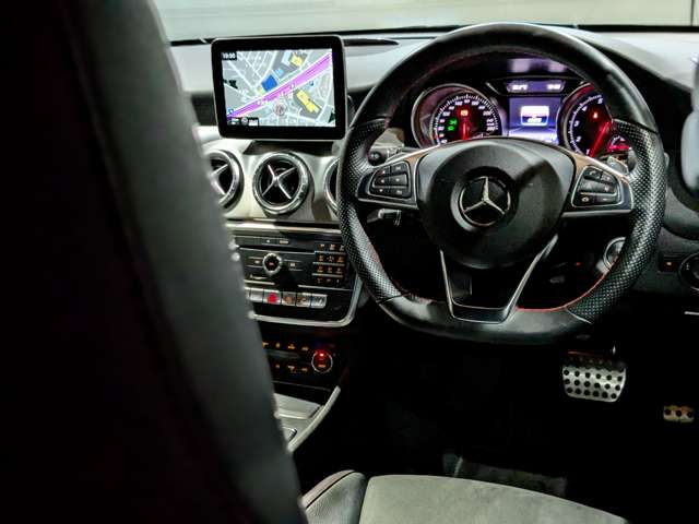 メルセデスベンツ ＣＬＡシューティングブレーク ＣＬＡ１８０　スポーツ H29年 () 99