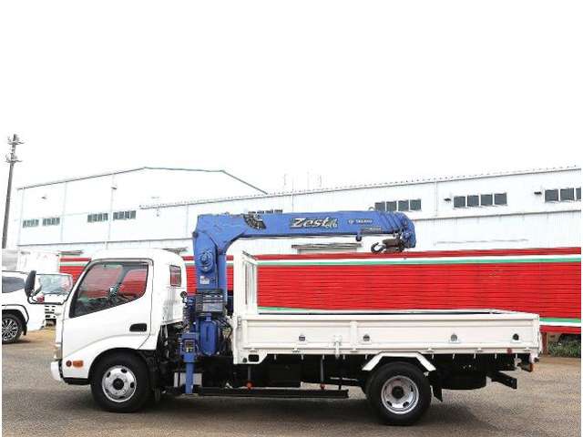 日野自動車 デュトロ ３Ｔ H24年 (関東) 99