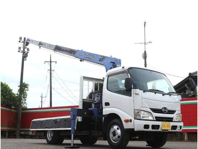 日野自動車 デュトロ ３Ｔ H24年 (関東) 99