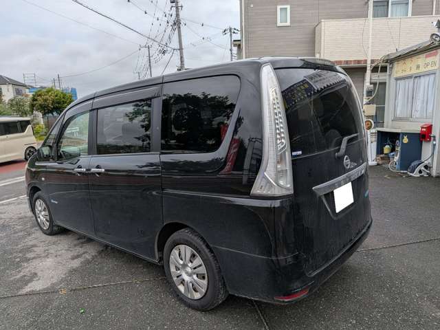 日産 セレナ ２．０ ２０Ｘ Ｓ－ＨＹＢＲＩＤ H25年 () 99