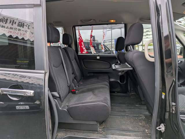 日産 セレナ ２．０ ２０Ｘ Ｓ－ＨＹＢＲＩＤ H25年 () 99
