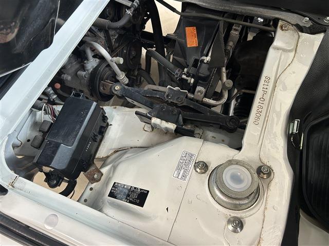 ダイハツ ハイゼットトラック ６６０ エアコン・パワステスペシャル ３方開 ４ＷＤ H23年 () 99