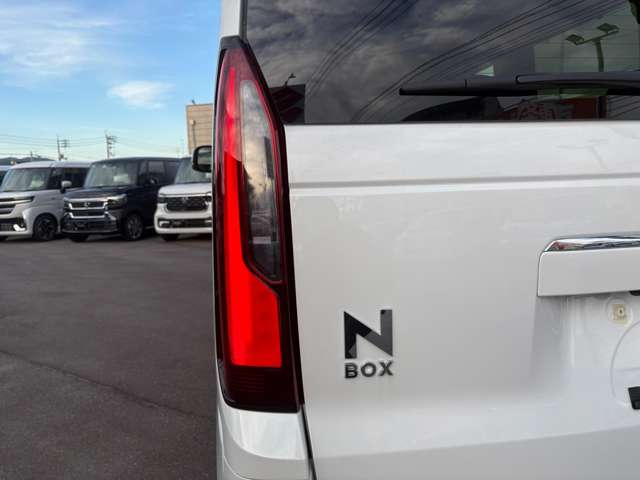 ホンダ Ｎ　ＢＯＸ ６６０ R8年 () 99