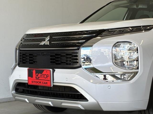 三菱 アウトランダーＰＨＥＶ ＰＨＥＶ ２．４ Ｐ ４ＷＤ R4年 (中国) 99