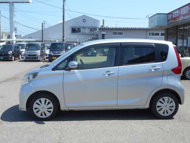 日産 デイズ ６６０ Ｘ ４ＷＤ H25年 () 99