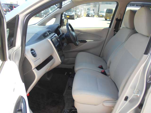 日産 デイズ ６６０ Ｘ ４ＷＤ H25年 () 99