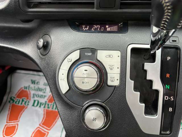 トヨタ シエンタ １．５ Ｇ クエロ ４ＷＤ R2年 () 99