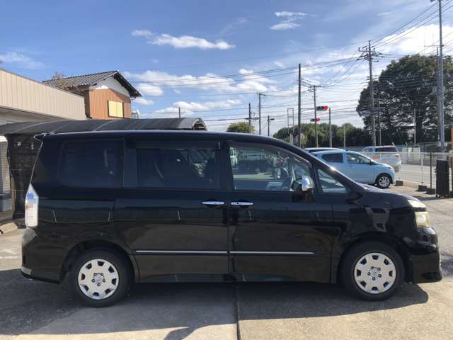 トヨタ ヴォクシー ２．０ ＺＳ 煌 H23年 (関東) 99
