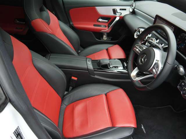 メルセデスベンツ ＣＬＡシューティングブレーク ＣＬＡ２００Ｄ ディーゼルターボ R1年 () 99