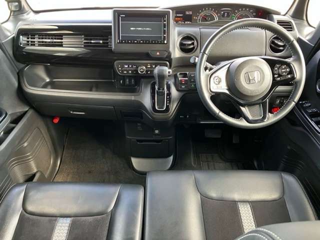 ホンダ Ｎ　ＢＯＸ カスタム ６６０ Ｌ ターボ R4年 (九州・沖縄) 99