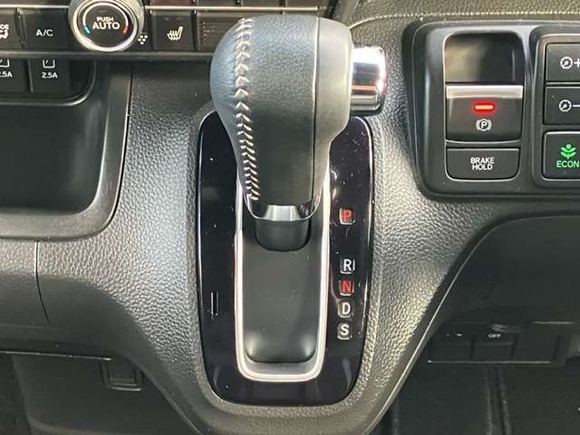 ホンダ Ｎ　ＢＯＸ カスタム ６６０ Ｌ ターボ R4年 (九州・沖縄) 99