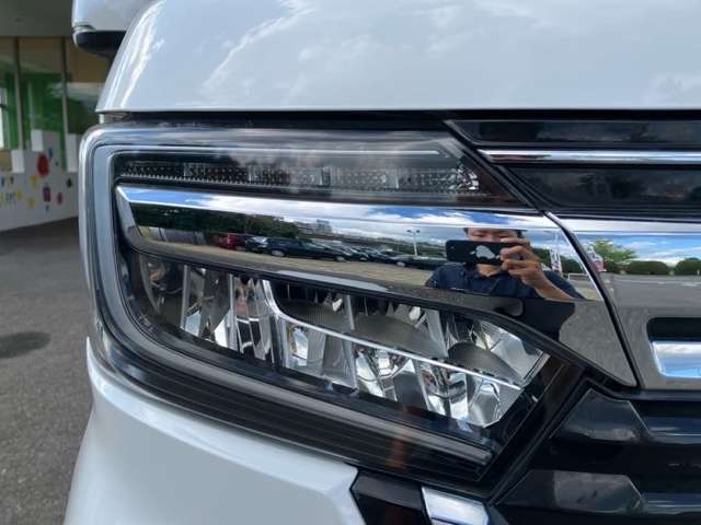 ホンダ Ｎ　ＢＯＸ カスタム ６６０ Ｌ ターボ R4年 (九州・沖縄) 99