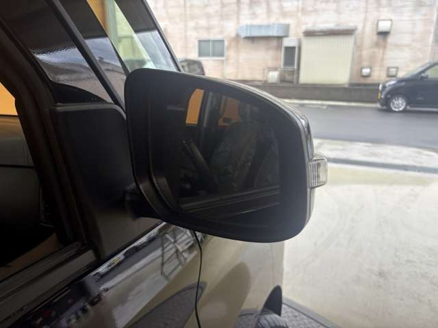 三菱 デリカ　ミニ ６６０ Ｔ プレミアム ４ＷＤ R6年 () 99