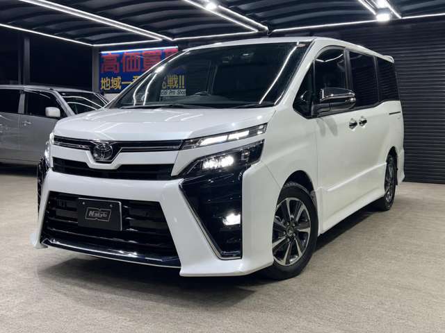トヨタ ヴォクシー ２．０ ＺＳ 煌ＩＩＩ R3年 (近畿) 99
