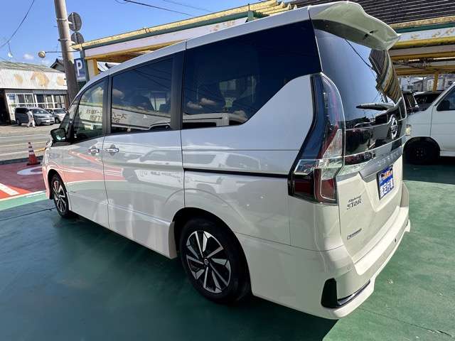 日産 セレナ ２．０ ハイウェイスター Ｖ R4年 (東海) 99