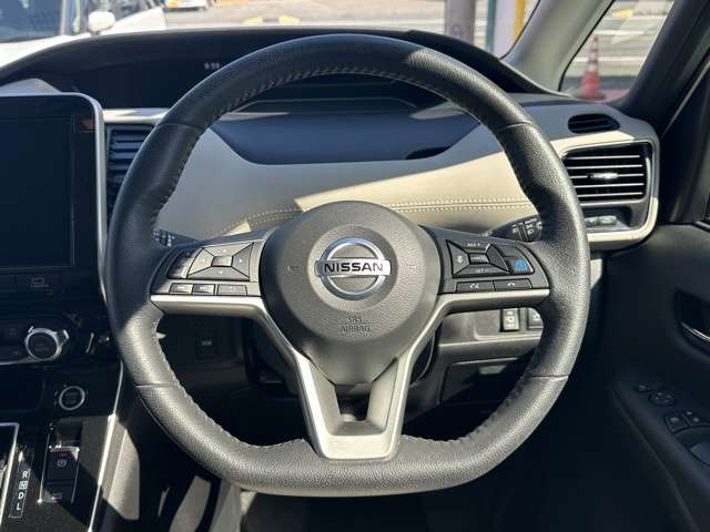 日産 セレナ ２．０ ハイウェイスター Ｖ R4年 (東海) 99