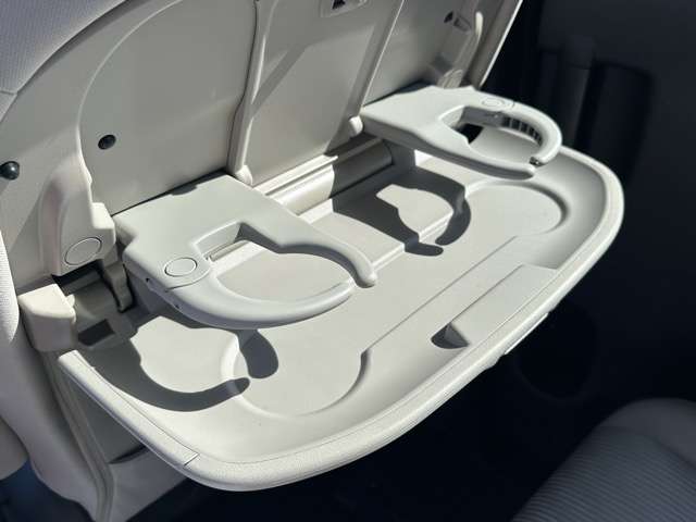 日産 セレナ ２．０ ハイウェイスター Ｖ R4年 (東海) 99