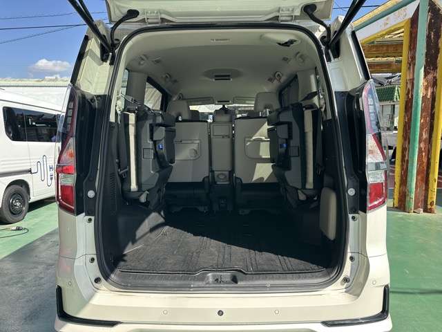 日産 セレナ ２．０ ハイウェイスター Ｖ R4年 (東海) 99