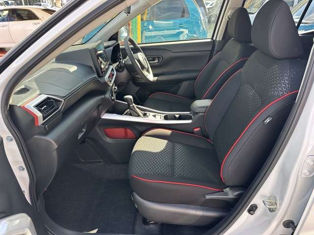 トヨタ ライズ　ハイブリッド ハイブリッド １．２ Ｚ R8年 (東海) 99