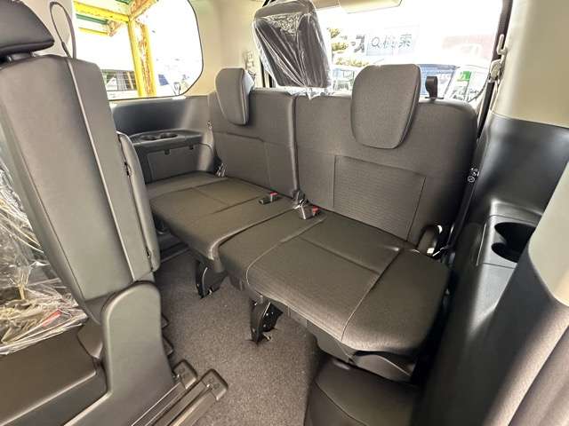 日産 セレナ １．４ Ｅ－ＰＯＷＥＲ ハイウェイスターＶ ＮＩＳＳＡＮＣＯＮＮＥＣＴインフォテインメントシステム装着車 R8年 (東海) 99