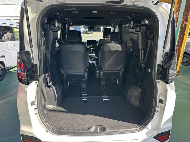 トヨタ ヴォクシー ２．０ Ｓ－Ｚ ４ＷＤ R7年 (東海) 99