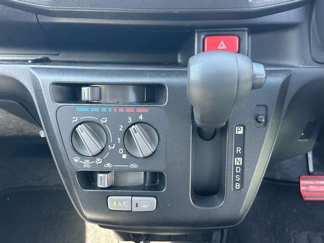 ダイハツ ミラ　イース ６６０ Ｌ ＳＡＩＩＩ R4年 (東海) 99