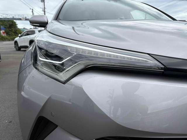 トヨタ Ｃ−ＨＲ ハイブリッド １．８ Ｇ H30年 (東海) 99