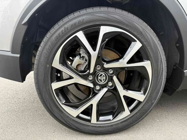 トヨタ Ｃ−ＨＲ ハイブリッド １．８ Ｇ H30年 (東海) 99