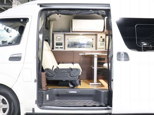 トヨタ ハイエースバン キャンピング H30年 (北海道) 99
