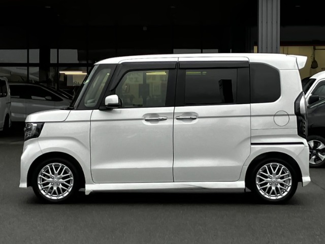 ホンダ Ｎ　ＢＯＸ カスタム ６６０ Ｌ ターボ R5年 (九州・沖縄) 99