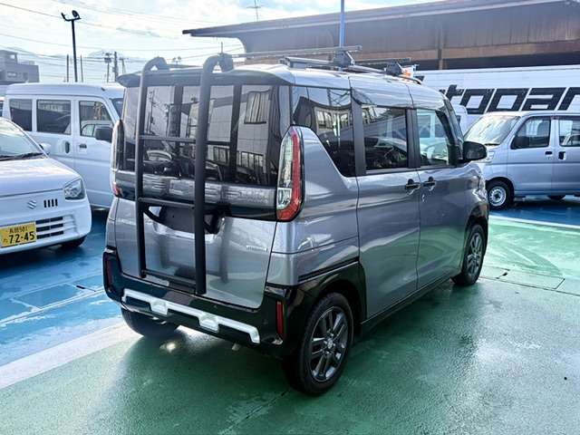 三菱 デリカ　ミニ ６６０ Ｔ プレミアム ４ＷＤ R6年 () 99
