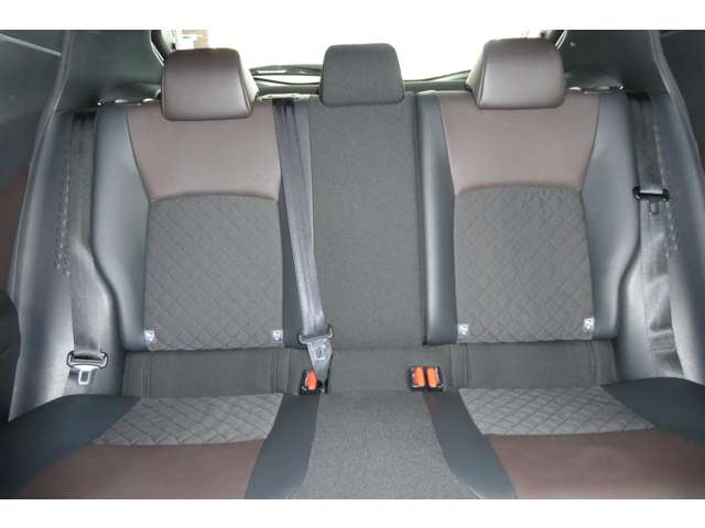 トヨタ Ｃ−ＨＲ １．２ Ｇ－Ｔ ４ＷＤ H29年 (東北) 99