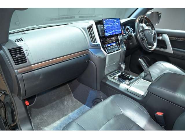 トヨタ ランドクルーザー ４．６ ＺＸ ４ＷＤ H29年 () 99