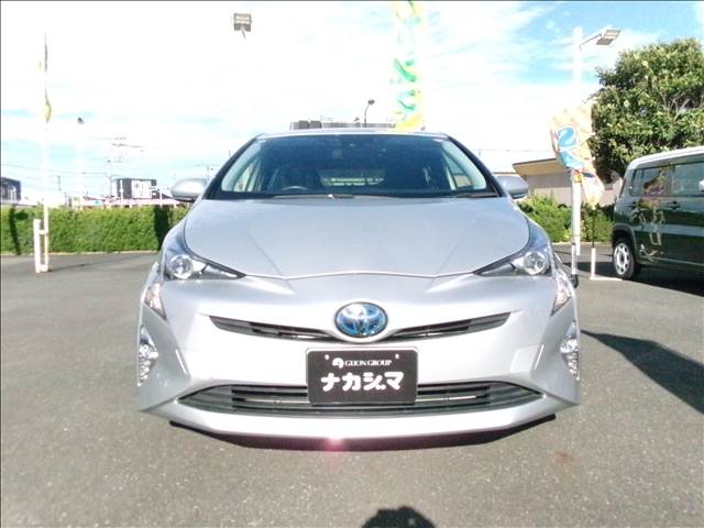 トヨタ プリウス Ｓ H28年 () 99