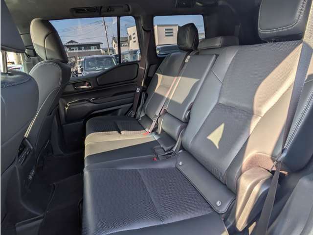 トヨタ ランドクルーザー２５０ ２．７ ＶＸ ４ＷＤ R7年 (関東) 99