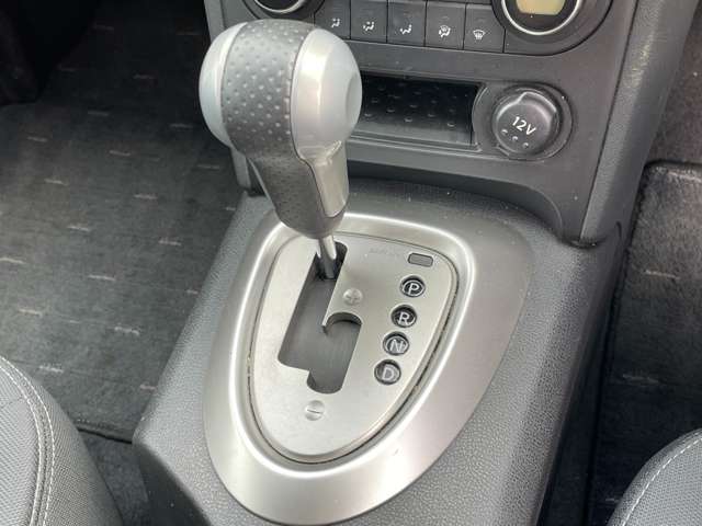 日産 デュアリス ２．０ ２０Ｇ ＦＯＵＲ ４ＷＤ H22年 () 99