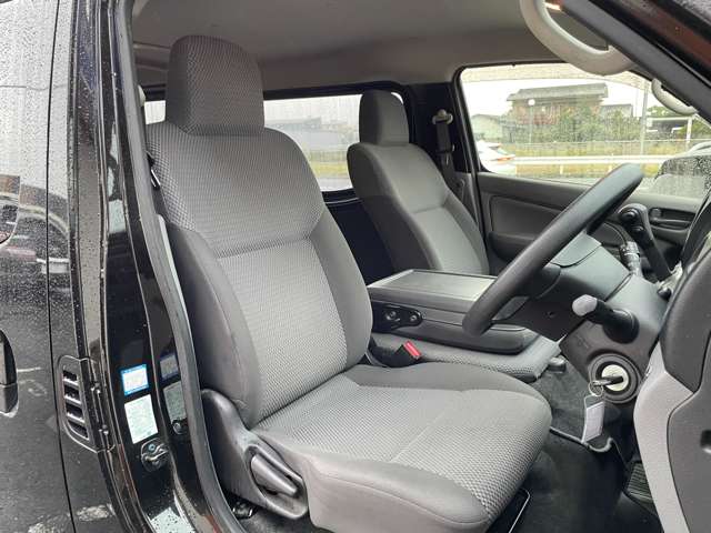 日産 ＮＶ３５０キャラバン ２．０ ＤＸ ロングボディ R1年 () 99