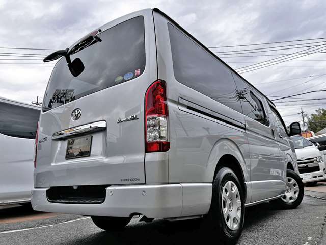 トヨタ ハイエースバン ２．８ スーパーＧＬ ロング ディーゼルターボ R2年 (関東) 99