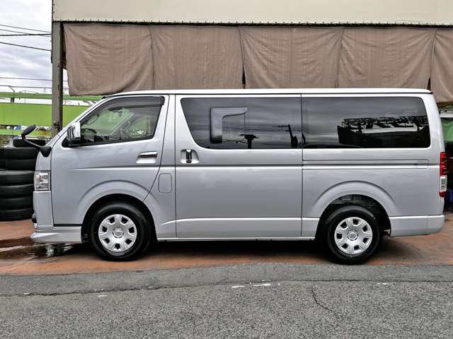 トヨタ ハイエースバン ２．８ スーパーＧＬ ロング ディーゼルターボ R2年 (関東) 99