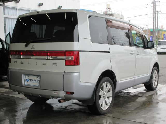 三菱 デリカ　Ｄ：５ ２．４ Ｇ パワーパッケージ ４ＷＤ H23年 () 99