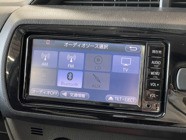 トヨタ ヴィッツ　ハイブリッド １．５ ハイブリッド Ｆ H29年 () 99