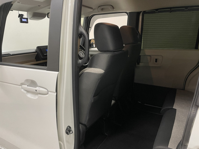 ホンダ Ｎ　ＢＯＸ ６６０ ４ＷＤ R6年 () 99
