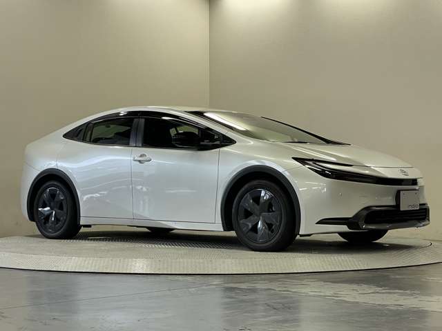 トヨタ プリウス １．８ Ｕ Ｅ－ＦＯＵＲ ４ＷＤ R5年 (甲信越・北陸) 99