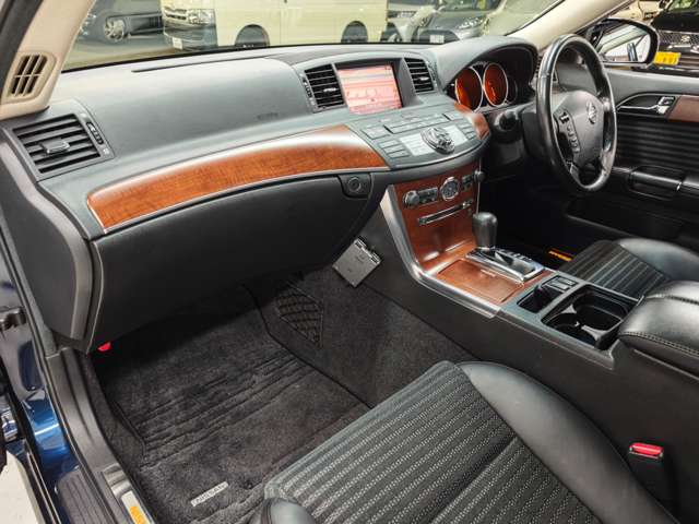 日産 フーガ ２５０ＧＴ H16年 (近畿) 99
